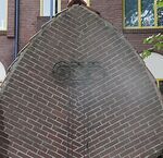 De kopse kant van het transformatorhuisje.
              <br/>
              Richard Keijzer, 2008-08-21